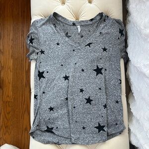 Z Supply Gray Women’s Top with Black Stars